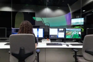 Centro de monitorización tecnológica para supervisar sistemas de inteligencia artificial